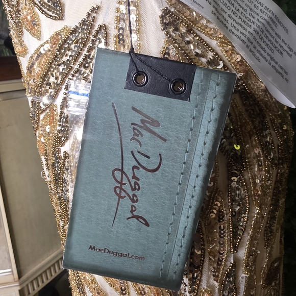 Mac Duggal Gold and Cream Prom Dress - Picture 2 of 11